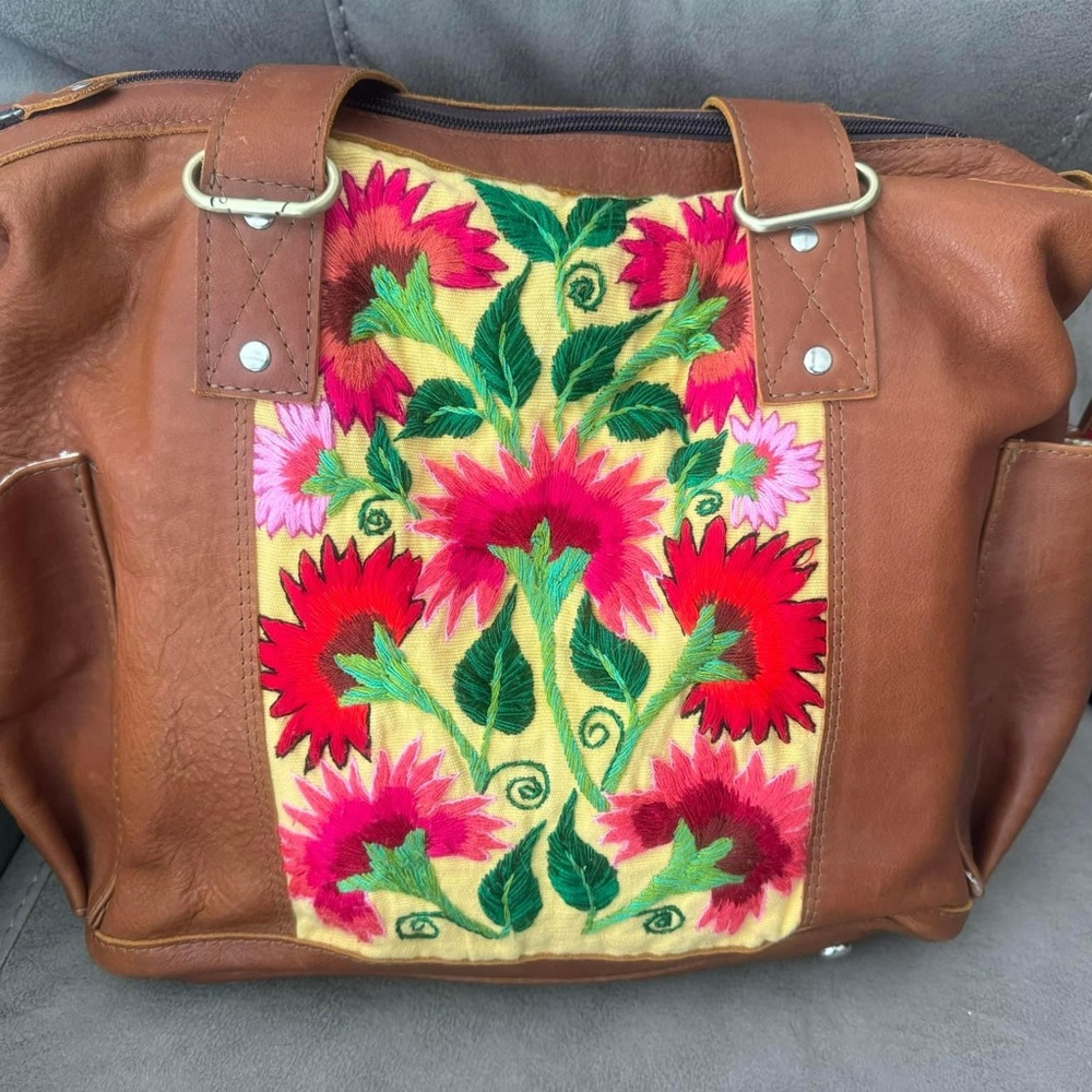 Nena & Co CDB. Can be carried crossbody, backpack or forearm.